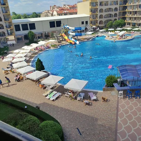 Apartament Midia Family *