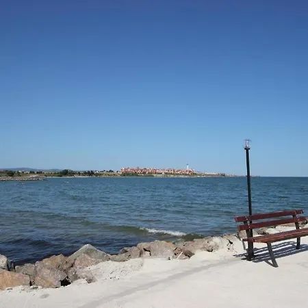 Apartament Midia Family