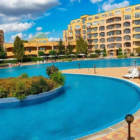 Apartament Midia Family *