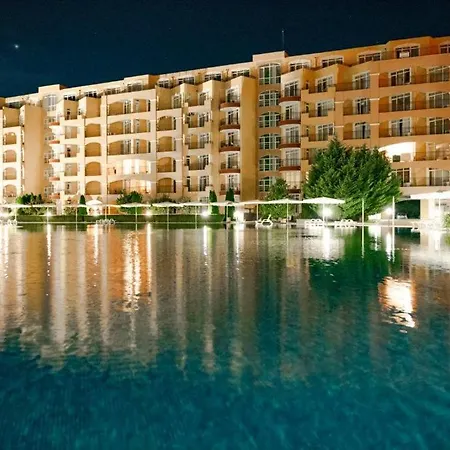 Midia Family Apartament Aheloy