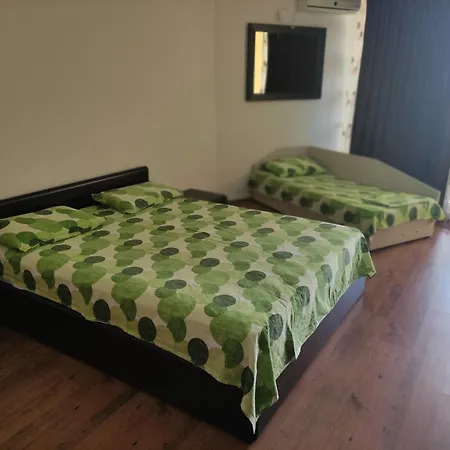 Midia Family Apartament Aheloy