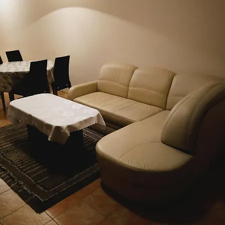 Midia Family Apartament Aheloy